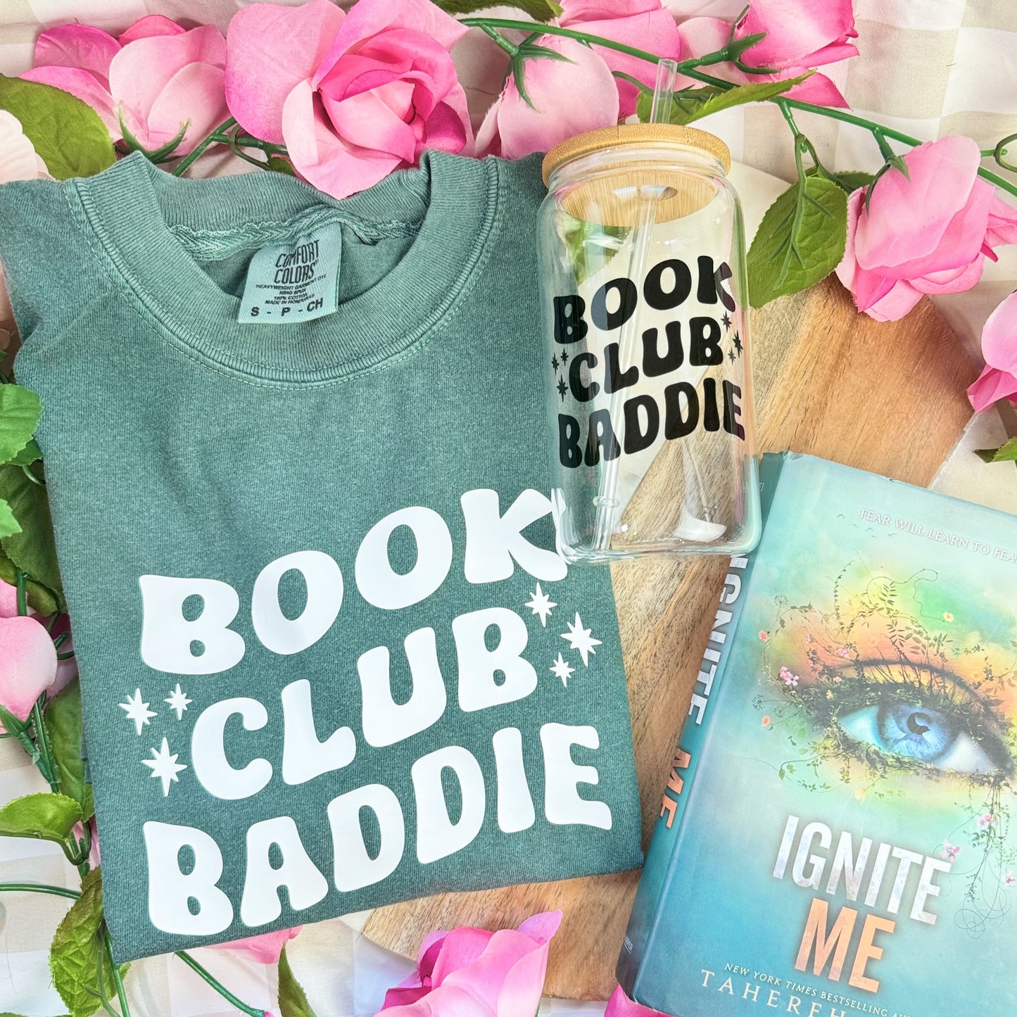 Book Club Baddie Clear Glass Cup with Bamboo Lid & Straw