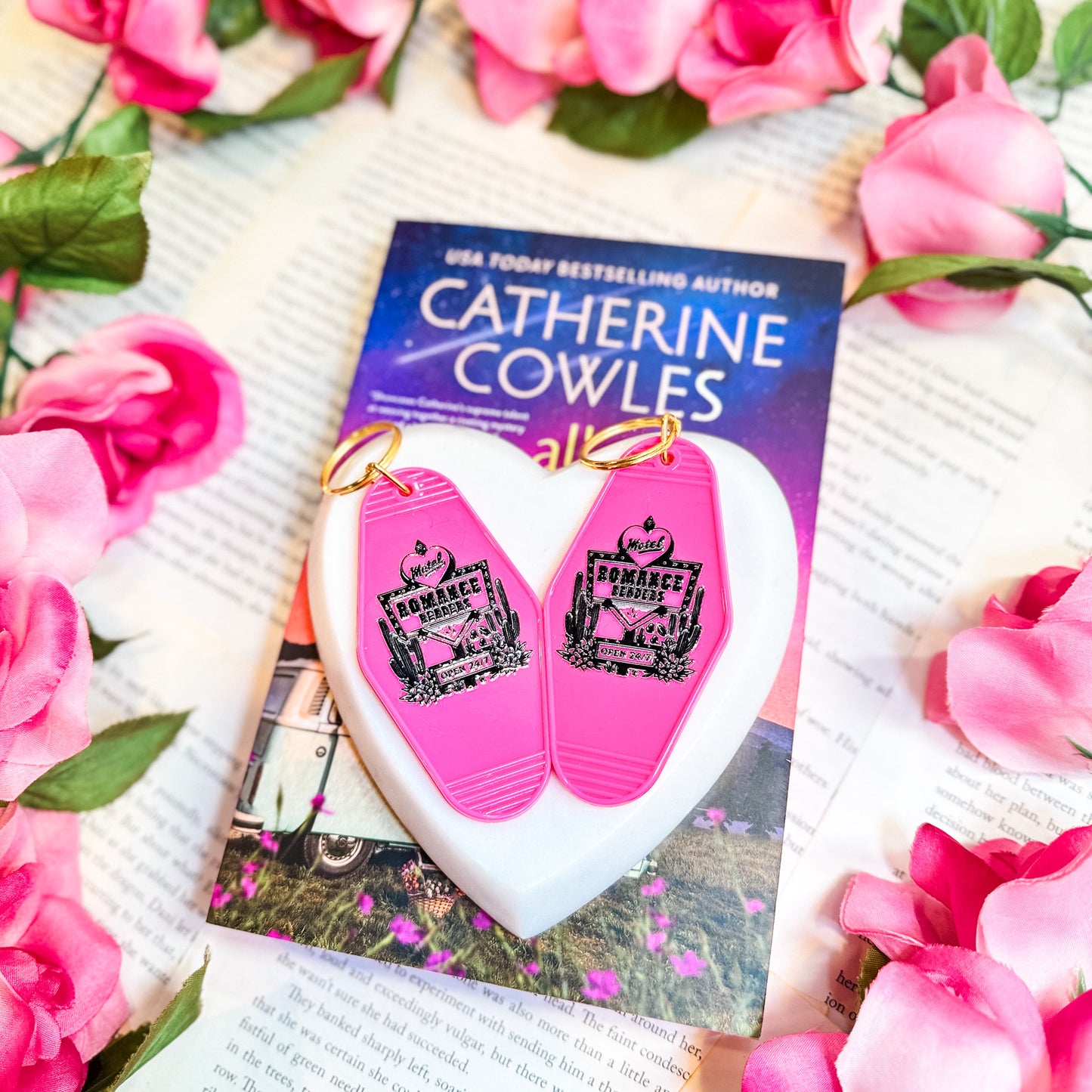 Romance Readers Motel Keychain | A Retro Bookish Accessory for Romance Novel Lovers