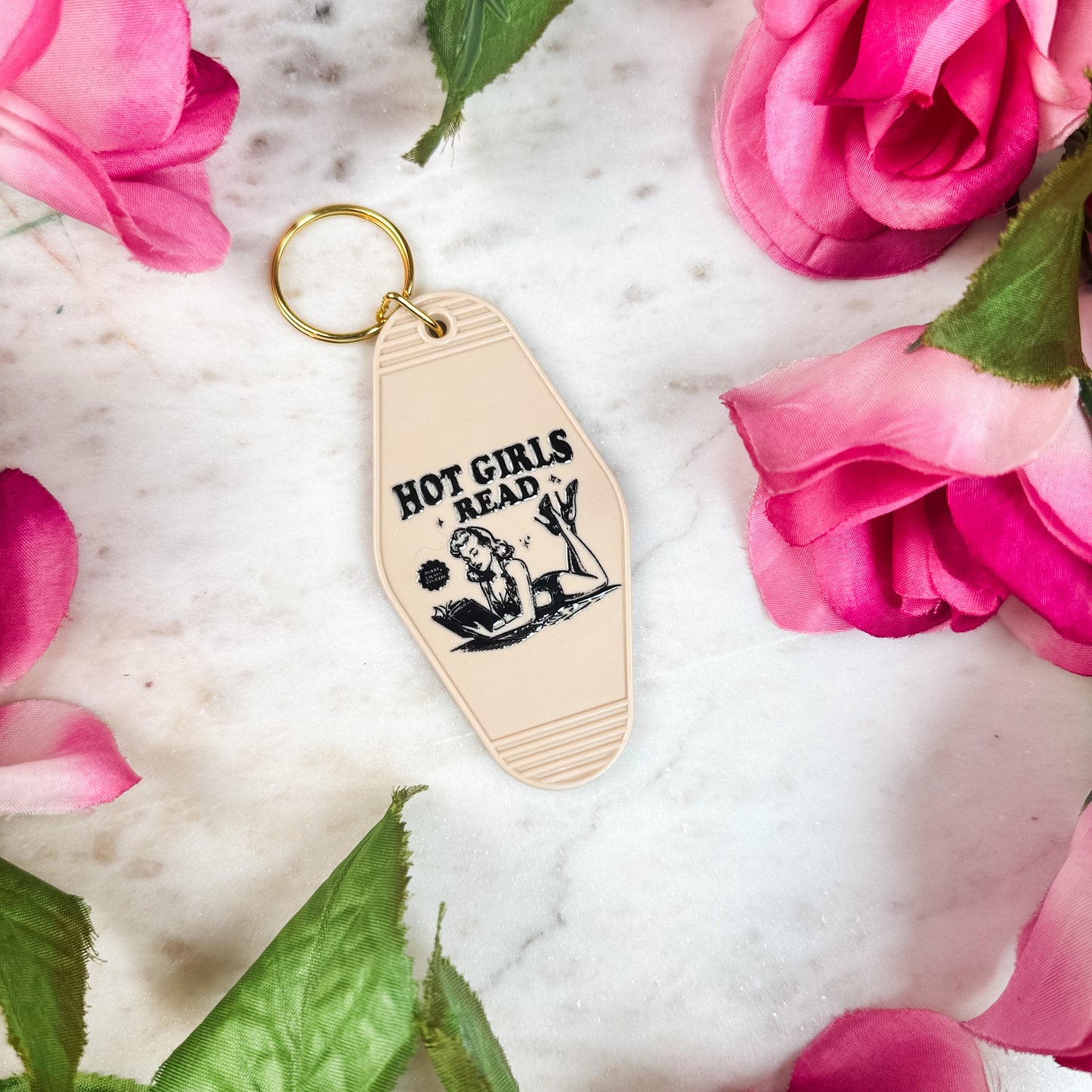 Hot Girls Read Retro Motel Keychain