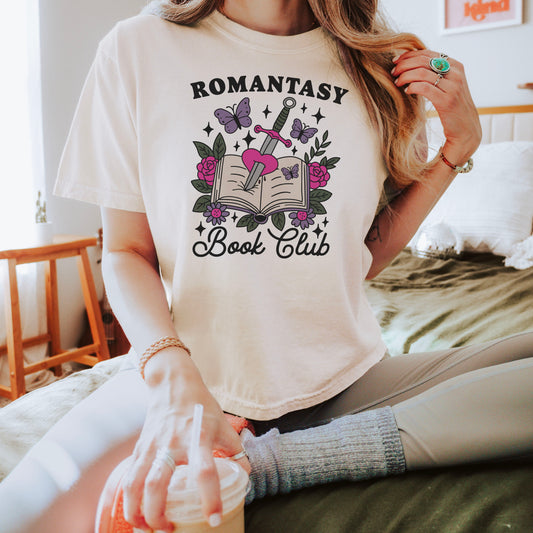 Romantasy Book Club Comfort Colors Cropped Shirt for Fantasy Readers