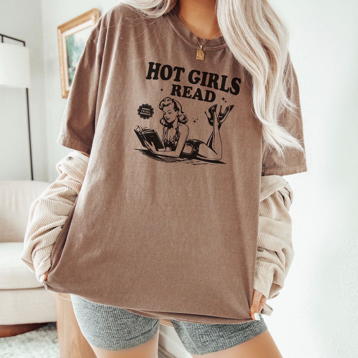 Hot Girls Read Comfort Colors T-Shirt | Retro Bookish Summer Tee for Readers