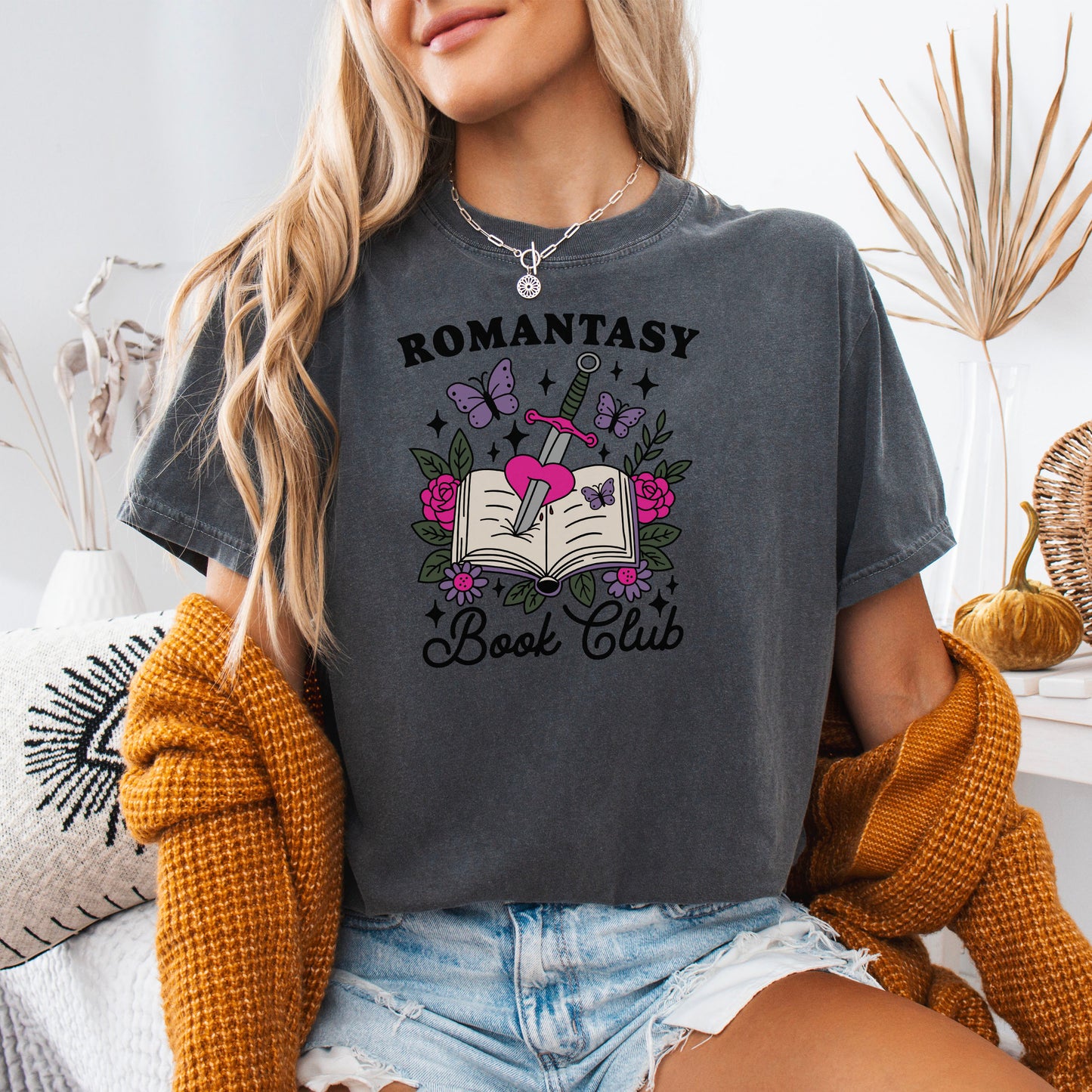 Romantasy Book Club Comfort Colors Shirt