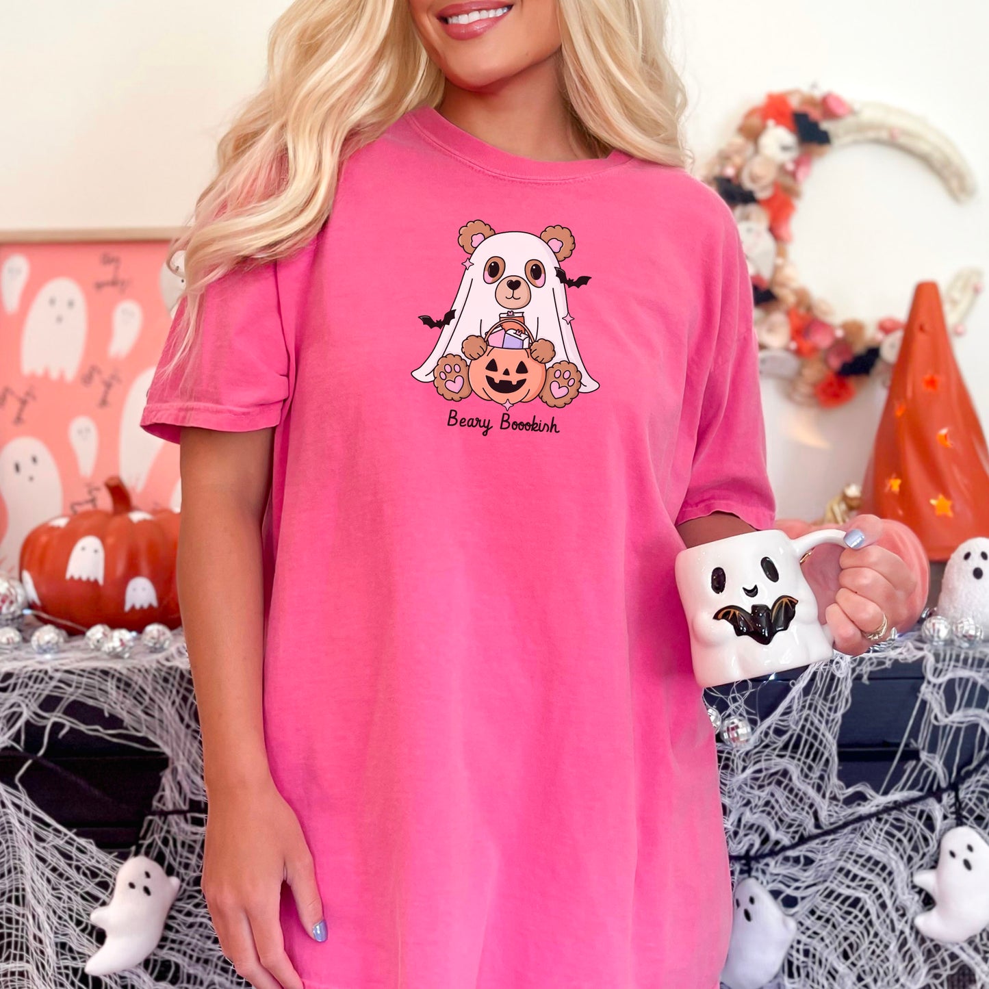 Beary Bookish - Comfort Colors Heavyweight Shirt | Cozy Bookworm Tee