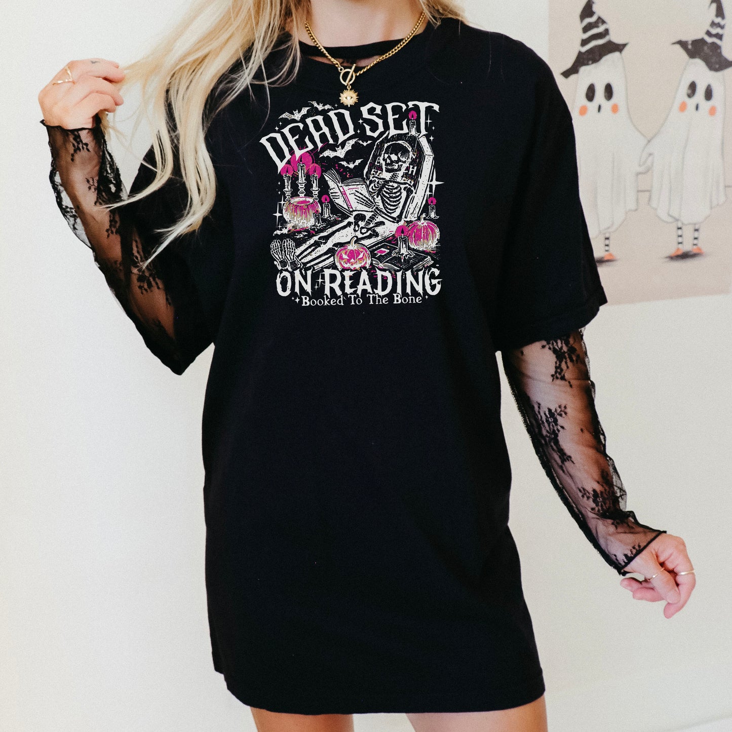 Dead Set On Reading - Comfort Colors Heavyweight Shirt | Halloween Bookworm Tee