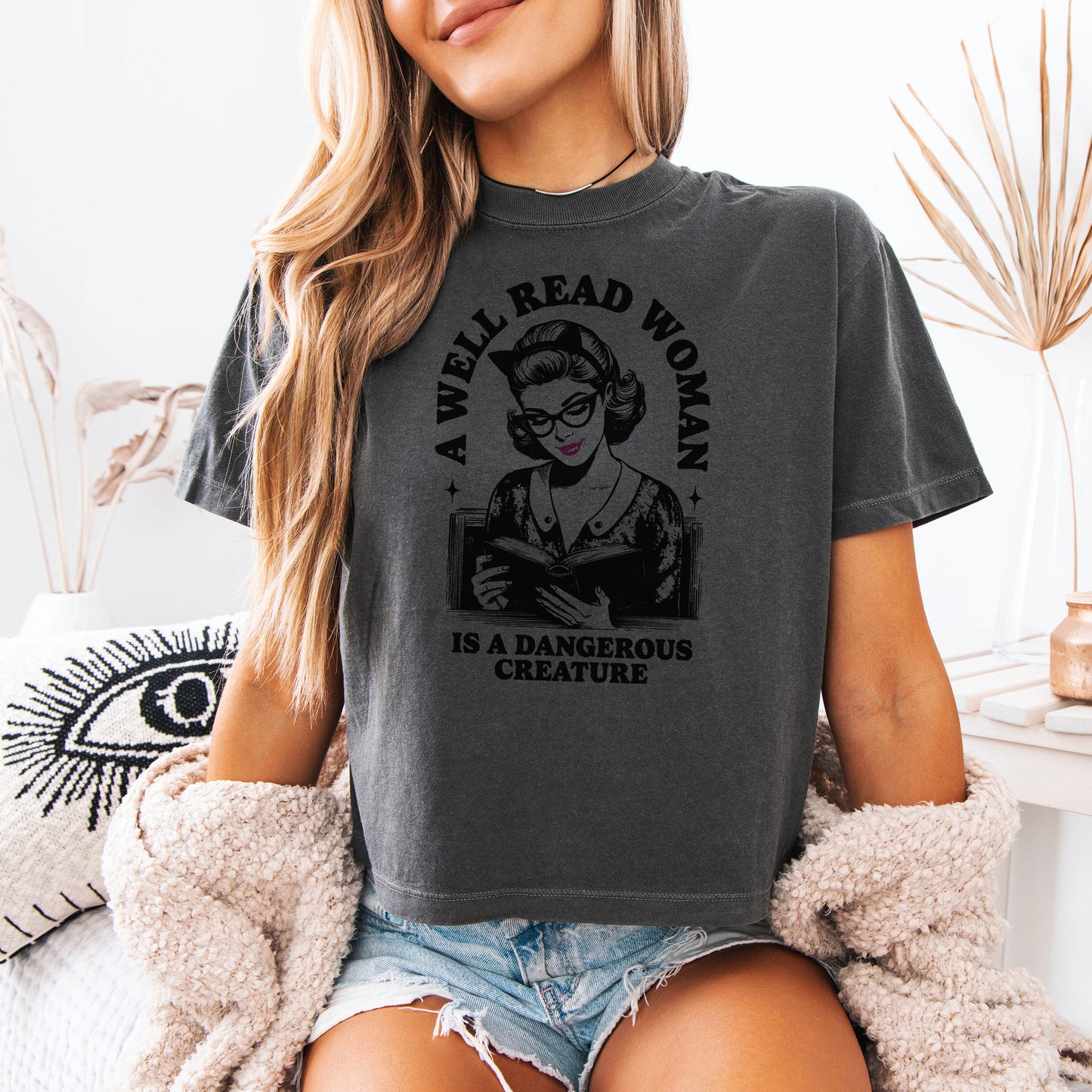 A Well Read Woman Is a Dangerous Creature Premium Cropped Boxy Shirt
